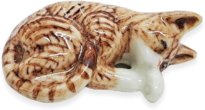 WitnyStore Tiny 1½" Brown White Tabby Shorthair Cat Sleeping Curled Figurine - Miniature Hand Made Painted Ceramic Cats Kitten Feline Animal Cute Porcelain Decorative Collectible Figures Décor Gifts