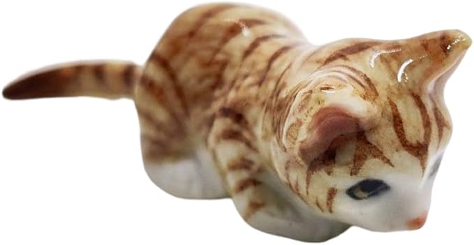 WitnyStore Tiny 1⅝" Long Brown White Tabby Shorthair Cat Crouching Figurine - Miniature Hand Made Painted Ceramic Cats Kitten Feline Animal Cute Porcelain Decorative Collectible Figures Décor Gifts