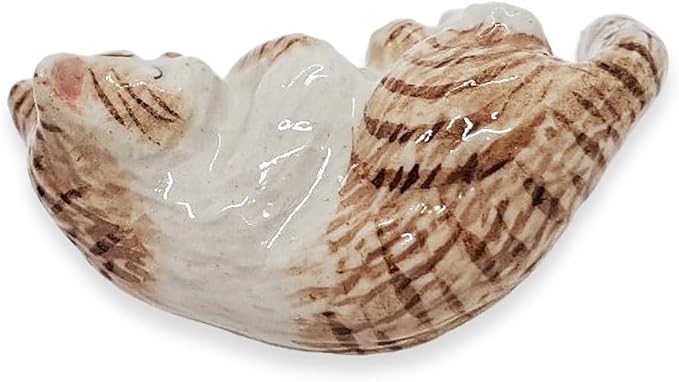 WitnyStore Tiny 1½" White Brown Tabby Shorthair Cat Sleeping Tail Hang Off Figurine - Miniature Hand Made Ceramic Cats Kitten Feline Animals Cute Porcelain Decorative Collectible Figures Décor Gifts