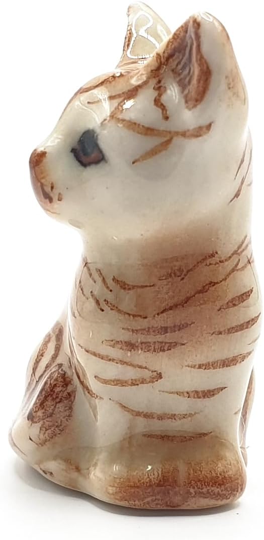 WitnyStore Tiny 1" Brown Tabby Shorthair Cat Sitting Look Right Figurine - Miniature Hand Made Painted Ceramic Cats Kitten Feline Animal Cute Porcelain Decorative Collectible Figurines Décor Gifts