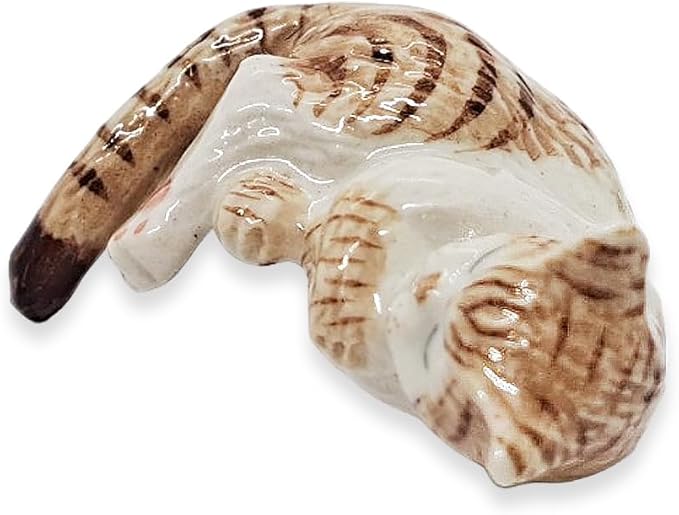 WitnyStore Tiny 1½" White Brown Tabby Shorthair Cat Sleeping Tail Hang Off Figurine - Miniature Hand Made Ceramic Cats Kitten Feline Animals Cute Porcelain Decorative Collectible Figures Décor Gifts