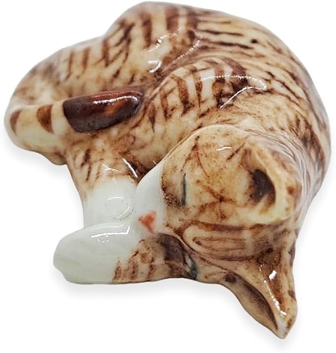 WitnyStore Tiny 1½" Brown White Tabby Shorthair Cat Sleeping Curled Figurine - Miniature Hand Made Painted Ceramic Cats Kitten Feline Animal Cute Porcelain Decorative Collectible Figures Décor Gifts
