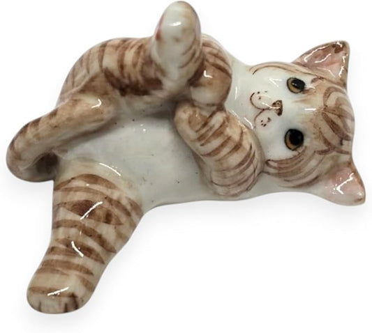 WitnyStore Tiny 1¾" Long White Brown Tabby Shorthair Cat Lying Leg Up Figurine - Miniature Hand Made Painted Ceramic Cats Kitten Feline Animals Cute Porcelain Decorative Collectible Figure Décor Gifts