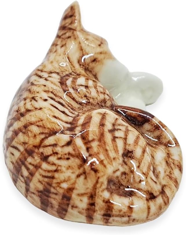 WitnyStore Tiny 1½" Brown White Tabby Shorthair Cat Sleeping Curled Figurine - Miniature Hand Made Painted Ceramic Cats Kitten Feline Animal Cute Porcelain Decorative Collectible Figures Décor Gifts