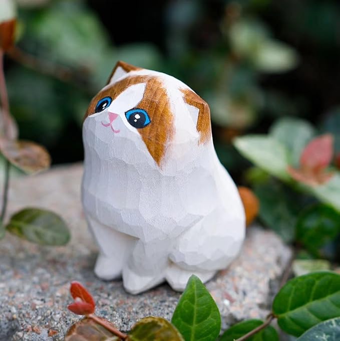Cute Wooden Ragdoll Cat Figurine, Hand Carved Statue Crafts, Creative Home Decor, Unique Figure Collectibles Gift for Cat Lovers