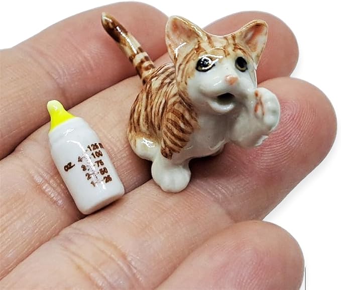 WitnyStore Tiny 1½" Brown White Tabby Shorthair Cat Drinking Baby Bottle Figurine - Miniature Hand Made Painted Ceramic Cats Kitten Animal Cute Porcelain Decorative Collectible Figurines Décor Gifts