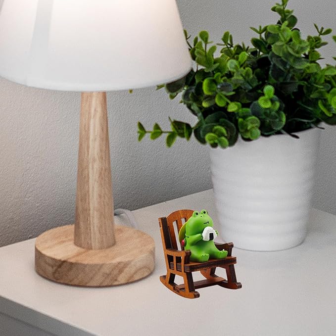 Miniature Frog Figurines Statue - Cute Frog Sculpture for Outdoor Fairy Garden and Desk Decorations - Adorable Frog Figurine Statue Decor for Plant Shelf Desk Office Bedroom(Chair)