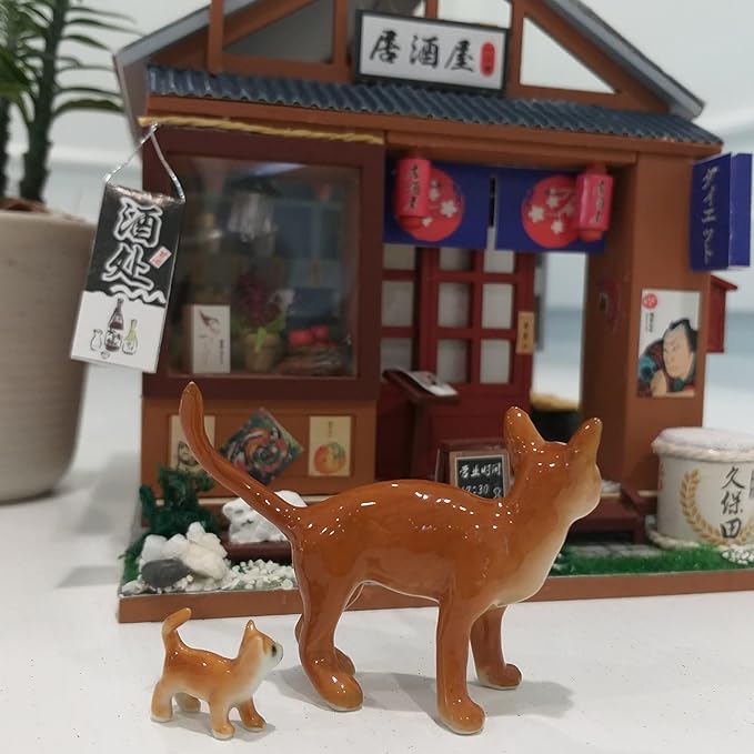 Ceramic Burmese Cat Mom and Baby Kitten Figurine Pet Kitty Porcelain Collectible Miniatures Dollhouse Hand Painted Animal Red Brown, 2.1 x 0.9 x 2 inches (L-W-H)