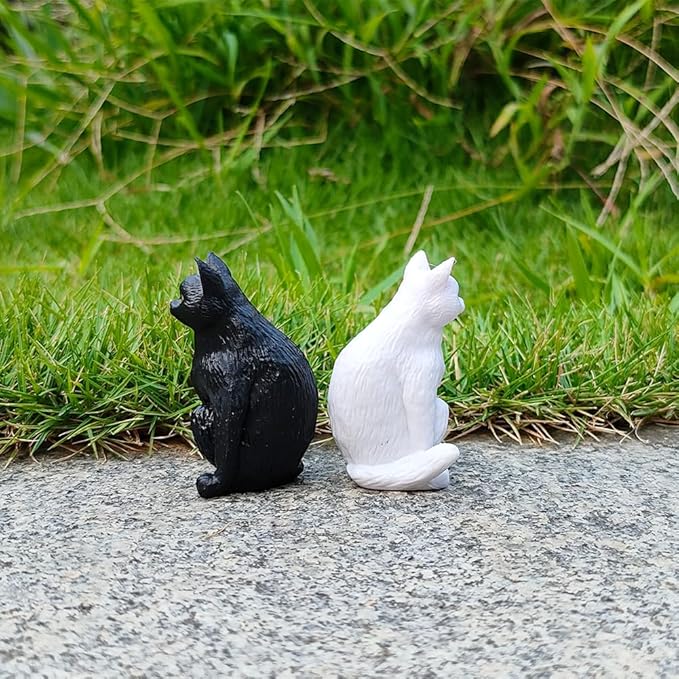 6 Pcs Realistic Cat Figure Mini Cute Sitting Cats Characters Miniature Educational Figures Kitten Distressed Cats Easter Eggs Cake Topper Christmas Birthday Gift for Cat Lover