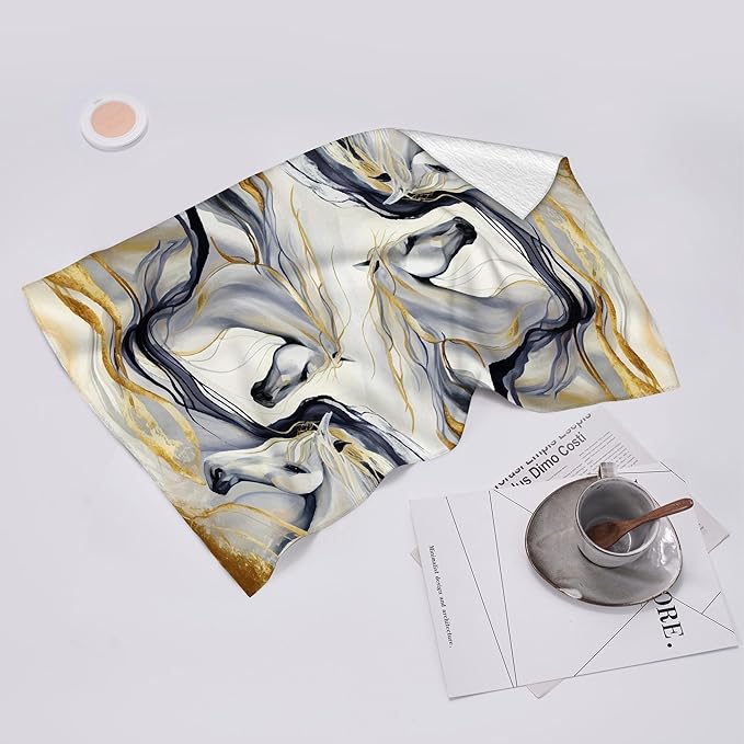 Abstract Horse Dish Towels for Kitchen Drying, Golden Kitchen Towels Decorative Set of 2, Cute Absorbent Hand Dish Cloths for Cooking Baking Bar Bathroom Decor, Gifts for Horse Lovers