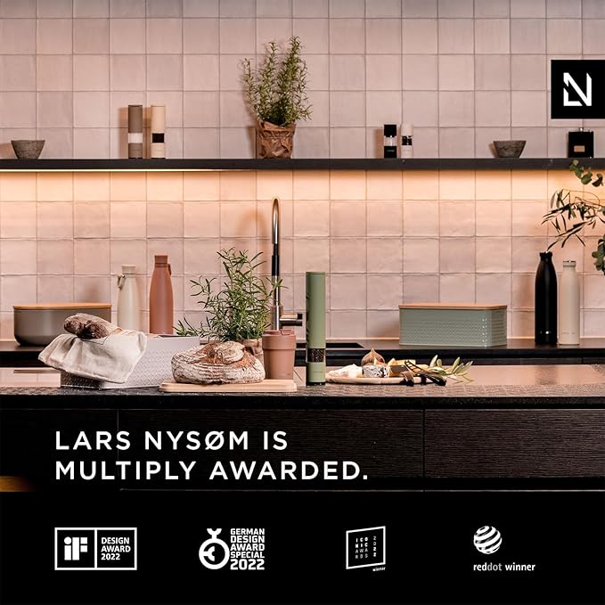 LARS NYSØM Stainless Steel Insulated Water Bottle 12oz 17oz 25oz 34oz 51oz | BPA-free Insulated Thermo Flask for Hot and Cold Beverages | Leakproof Drinking Bottle (Blue Stone, 34oz)