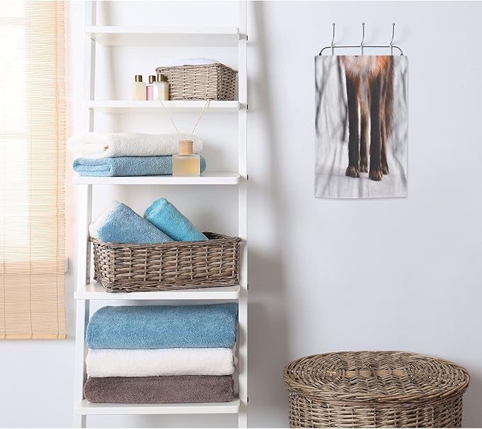 AOYEGO Red Fox Bath Towels Cute Animal Fox in Winter Snow Field Bear Tree White Snowflake Kitchen Hand Towels Bathroom Decor Soft Beach Microfiber Hair Towels 15x30 Inch