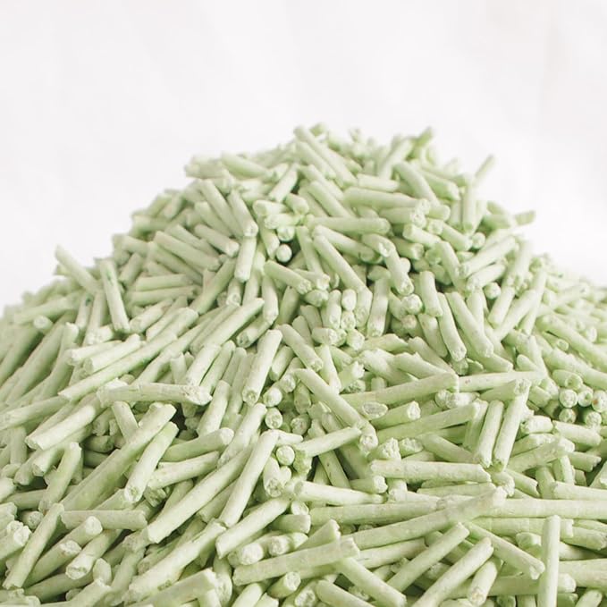 Tofu Cat Litter Green Tea 5.5 Lbs X 4 Bags, Flushable Clumping Fast Drying, Ultra Absorbent, Low Tracking Cat Litter 2mm Pellets.