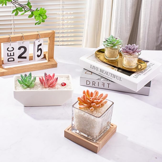 Small Clear Quartz Crystal Chips Aquarium Gravel Rocks Pebbles 3 Lb, Irregular Shaped Fish Tank Rocks Landscaping Stones Pebbles for Vase Fillers, Aquarium and Home Decoration, 3-5mm