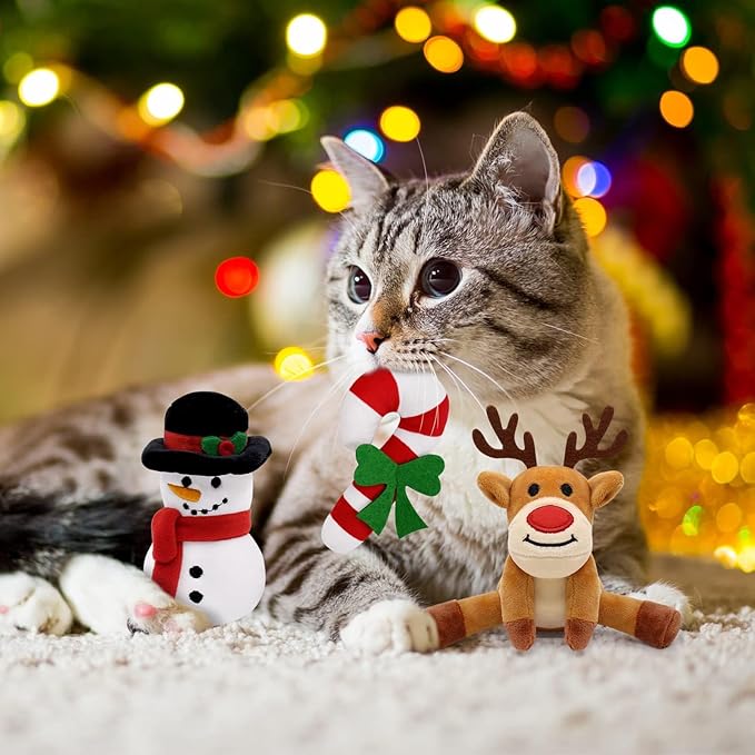 Christmas Catnip Toys Cat Chew Toy Bite Resistant Catnip Toys for Cats Catnip Filled Cat Teething Toy Festive Holiday Cat Lover Gift 6 Pcs
