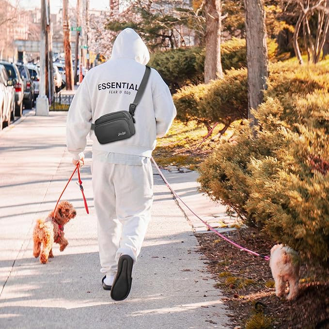 Dog Training Treat Pouch Fanny Pack,Dog Waist Belt,Dogs Walking Bag Crossbody with Poop Bags,Puppy Treat Bag Training Pouch (Black)