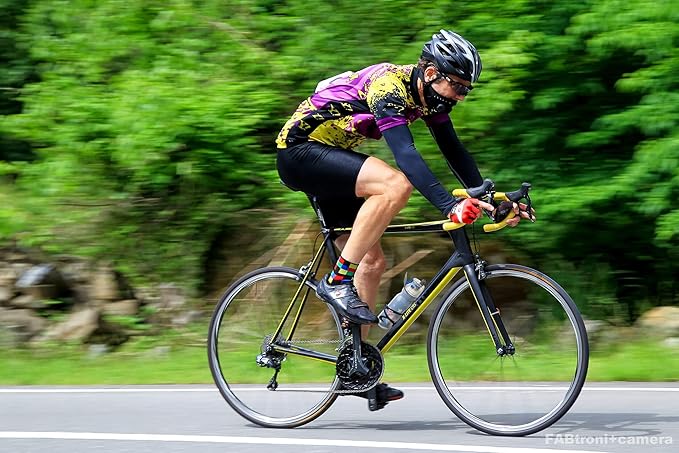 Misting Water Bottle 20 oz Cool Sports Water Bottle for Kids School Gifts for Boys Girls Insulated Spray Mist and Sip Water Bottles