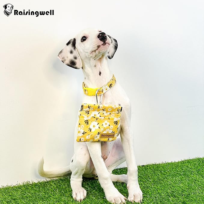 Dog Treat Pouch, Pocket Sized Pet Training Pouch, Cotton Fabric, Hand Free Yellow Flower Dog Walking Bag with Carabiner, Self-Closing Pet Feed Snack Reward, for Puppy Travel or Outdoor Use
